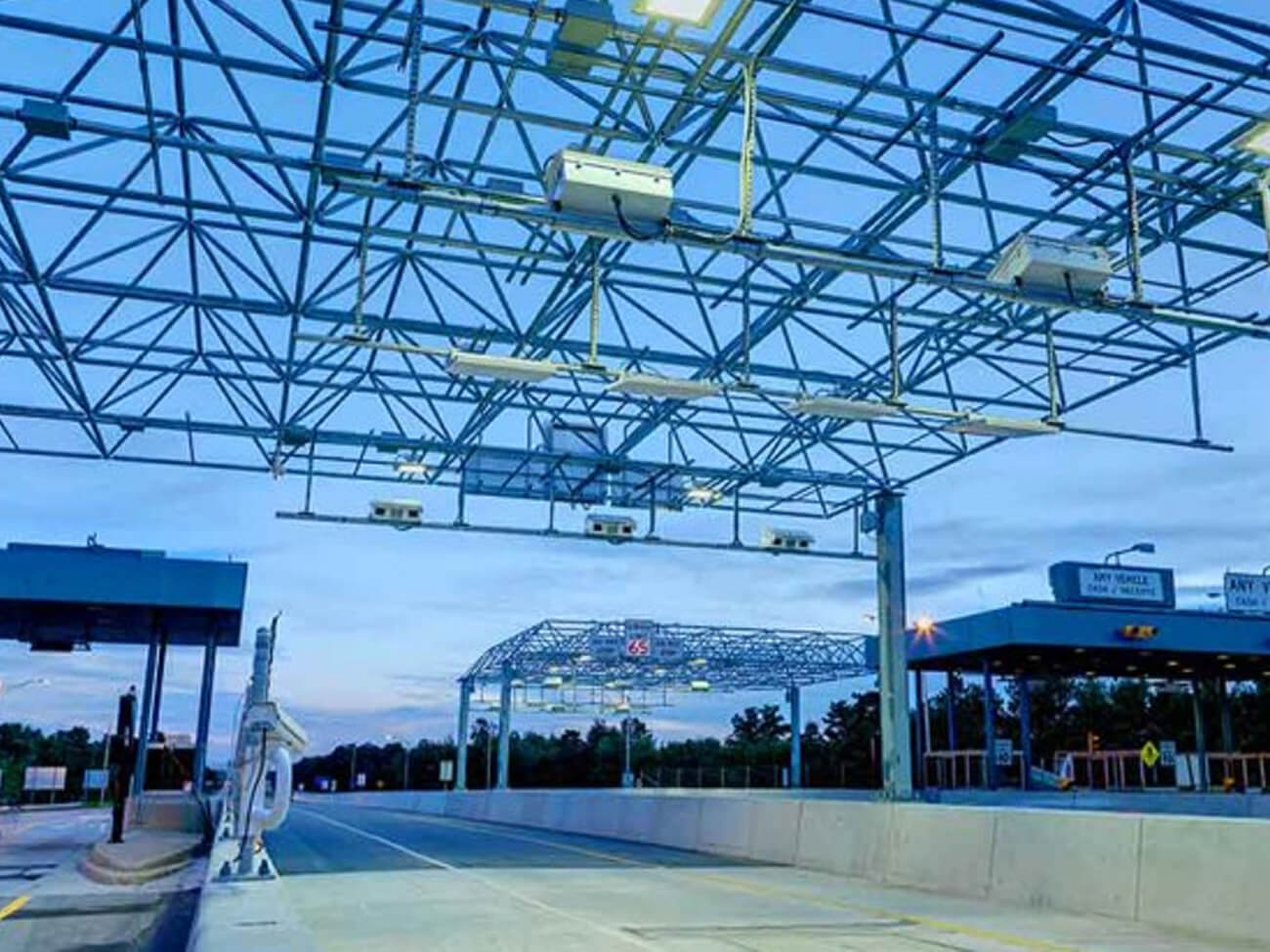 Maine Turnpike Authority toll plaza in Maine