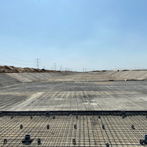 Fiberglass rebar laid out in a large area