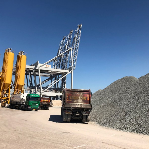 Vehicles and large structures on a job site