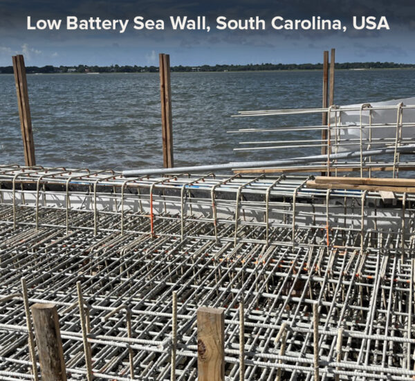 Low Battery Sea Wall, South Carolina, USA